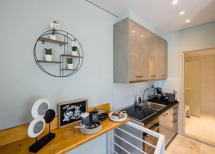 Apartament Square Sea View House *